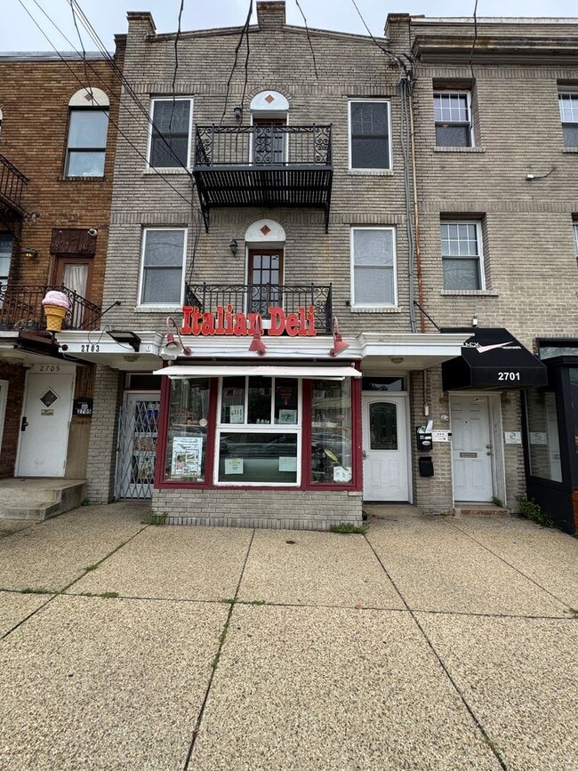Building Photo - 2703 12th St NE