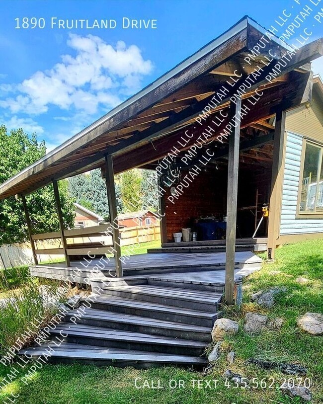 Building Photo - 1890 Fruitland Dr