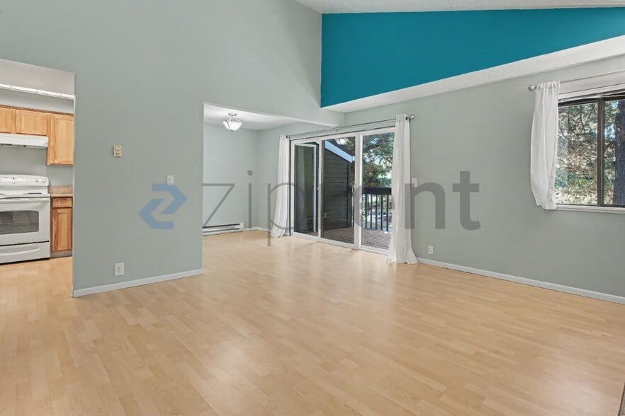 Building Photo - 14511 SW Grayling Ln