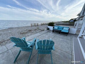 Building Photo - 1895 Fairfield Beach Rd