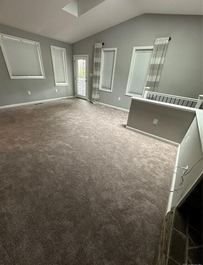 Building Photo - 4291 S Clarkson St