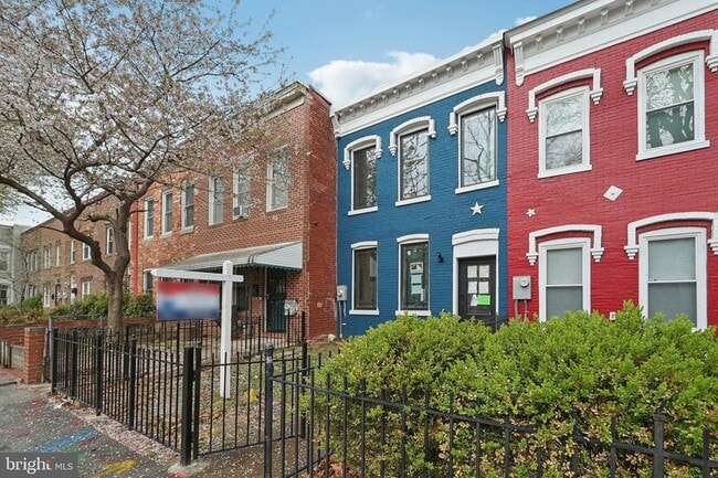 Building Photo - 55 P St NW