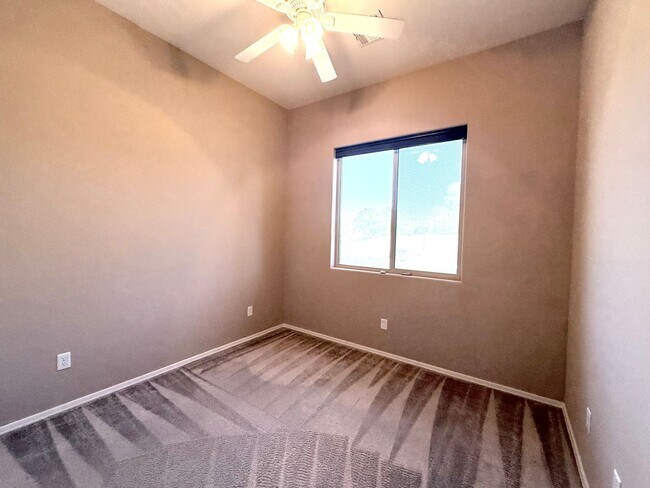 Building Photo - Charming 3-Bedroom, 2-Bath Home on Corner ...