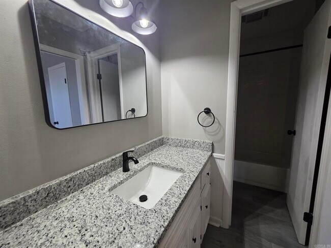 Building Photo - 216 Windhill Dr