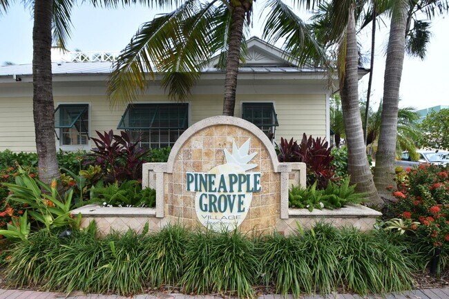 Building Photo - 250 NE 3rd Ave