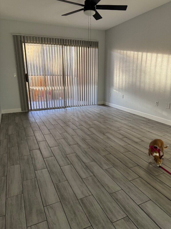 Building Photo - 1295 N Ash St