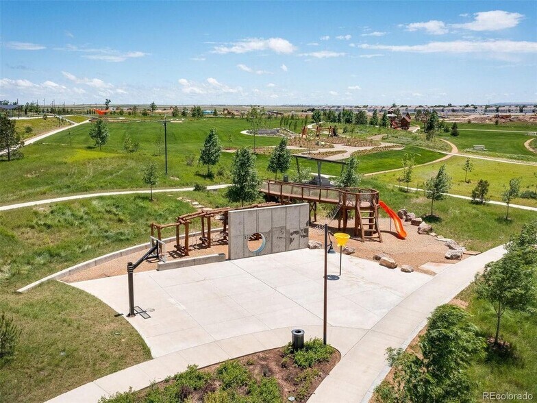 Building Photo - 6051 N Malta St