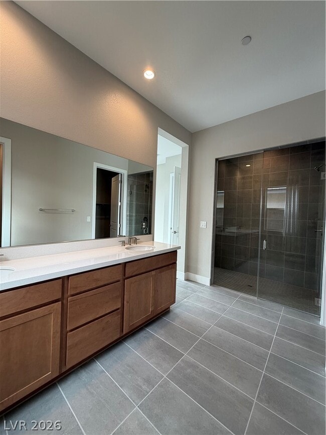 Building Photo - 11831 Giroma Ave