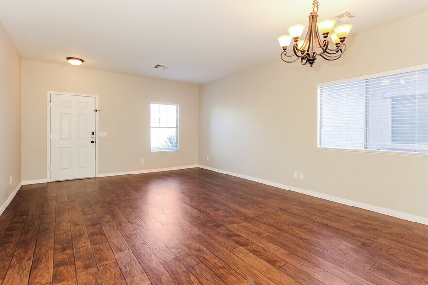 Building Photo - 16043 N 168th Ave