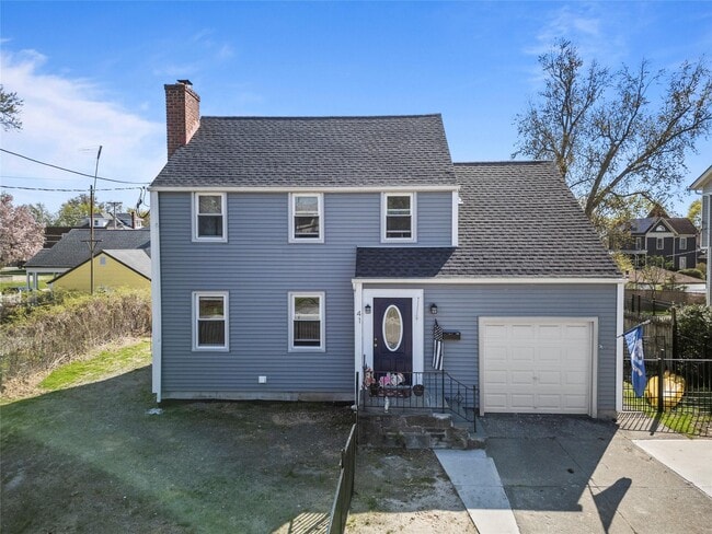 Building Photo - 41 Verplanck Ave