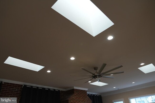 Building Photo - 19923 Smith Cir