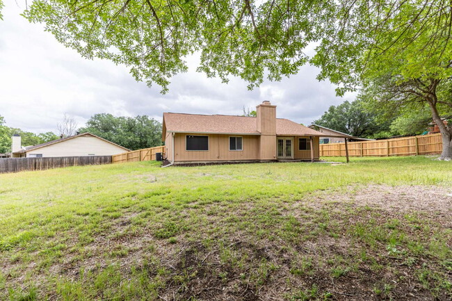 Building Photo - 14719 Highland Peak