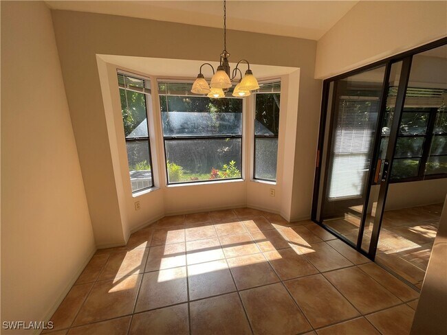 Building Photo - 3320 Erick Lake Dr