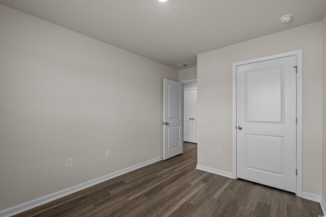 Building Photo - 344 Bayou Loop