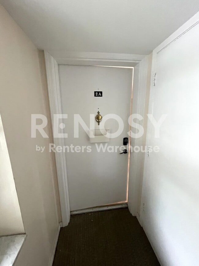 Building Photo - South Pasadena 2 Bed/2 Bath Condo near Stetson