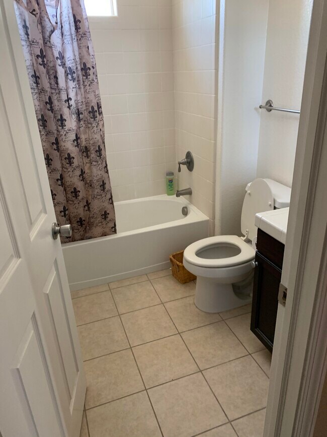 Building Photo - 4986 Webber Ct