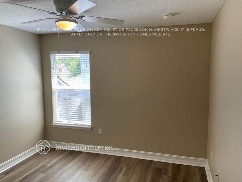 Building Photo - 6937 Beargrass Rd
