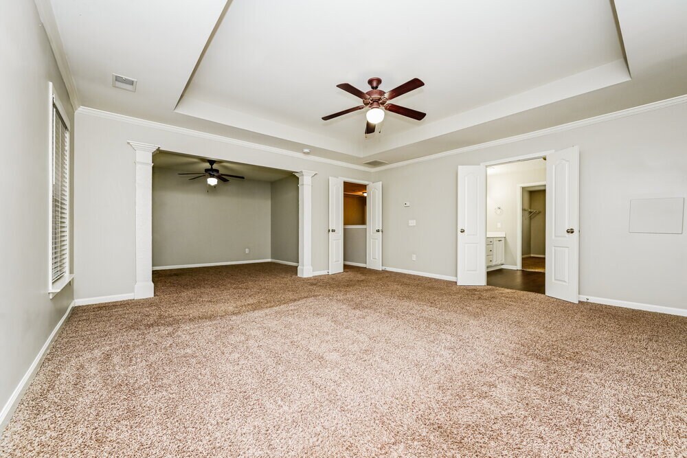 Building Photo - 2420 McIntosh Dr