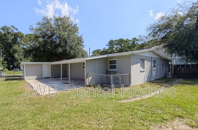 Building Photo - 6412 Cooper Ln