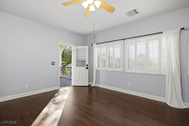 Building Photo - 5130 Amanda Ln