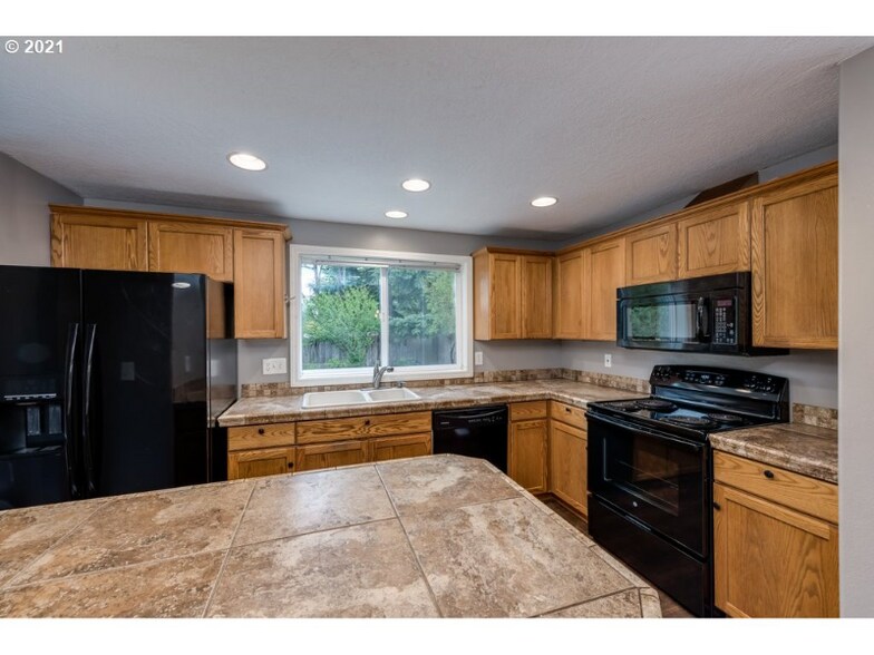 Building Photo - 4315 SE 138th Pl