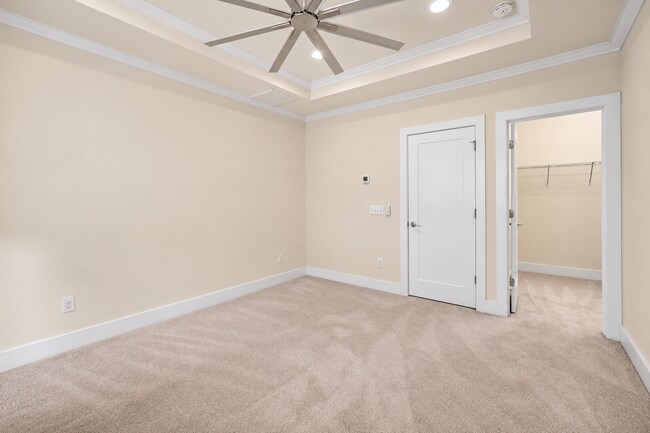 Building Photo - 2712 Grand Union Way
