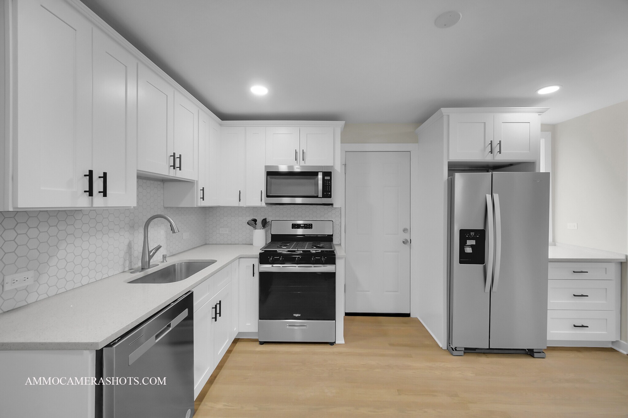 Building Photo - 814 S Leavitt St