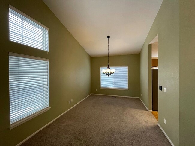 Building Photo - The Full Package