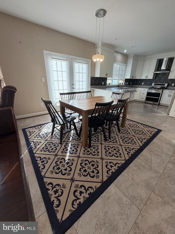 Building Photo - 13580 Den Hollow Ct