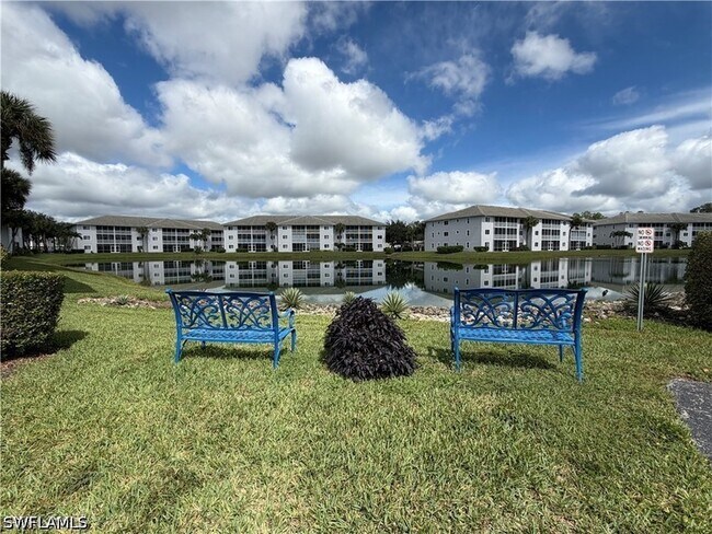 Building Photo - 7839 Regal Heron Cir