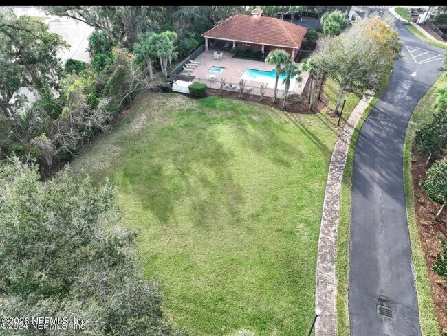 Building Photo - 156 Hidden Palms Ln