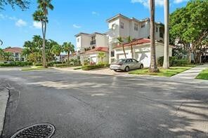 Building Photo - 3205 NE 184th St