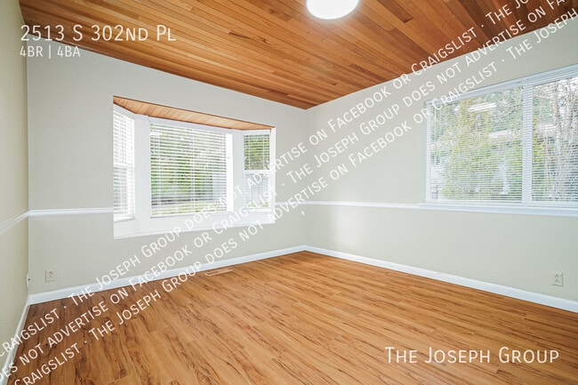 Building Photo - 2513 S 302nd Pl