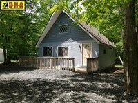 Building Photo - Do Not Miss Out On Seeing This Cute As A B...