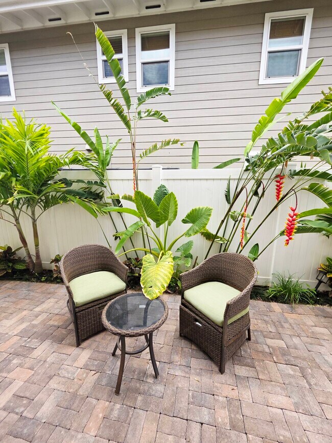Building Photo - 91-1240-1240 Kaileolea Dr