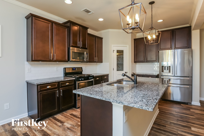 Building Photo - 4523 Brayden Dr