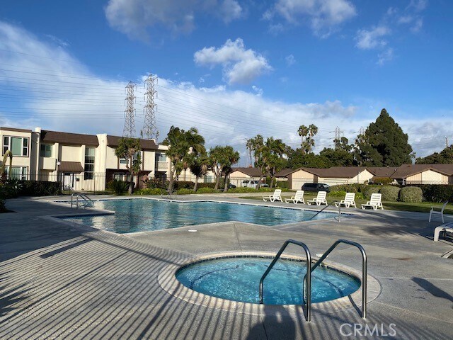 Building Photo - 9815 Verde Mar Dr