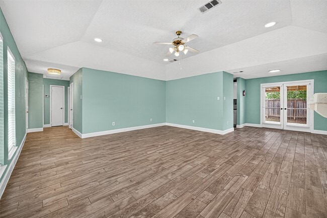 Building Photo - 7111 Tara Dr