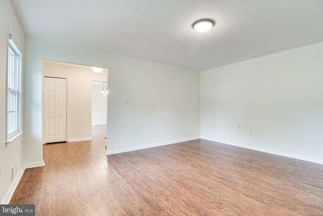 Building Photo - 4809 Tabard Pl