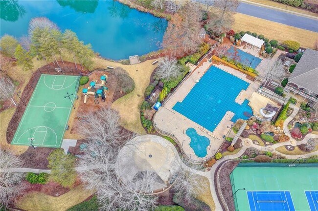 Building Photo - 6415 Sterling Dr