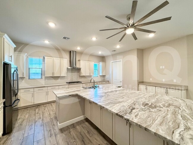 Building Photo - 20911 E Watford Dr