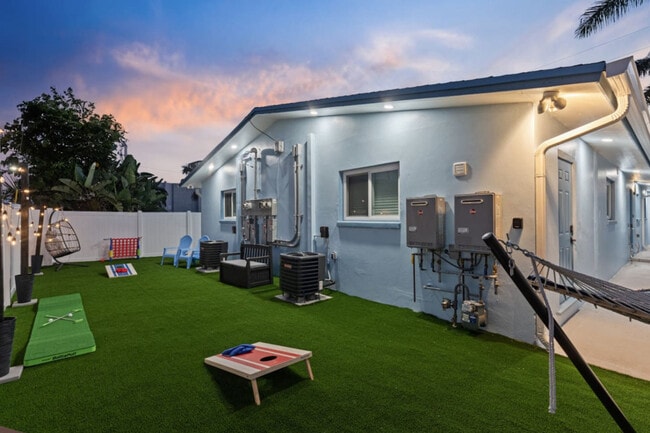 Building Photo - 79 S Brevard Ave