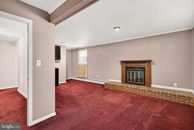 Building Photo - 2843 Annandale Rd