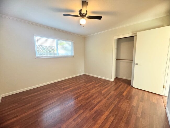 Building Photo - Available NOW - 3 Bed Home Near Bidwell Park