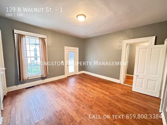 Building Photo - 129 N Walnut St