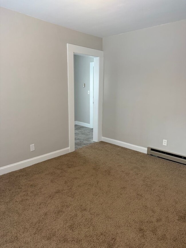 Building Photo - Adorable 1 Bedroom in Dunleath Historic District