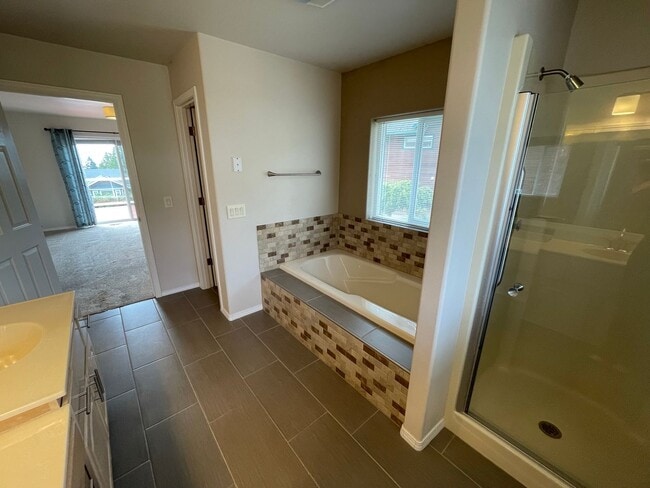 Building Photo - 4412 Bryce Dr