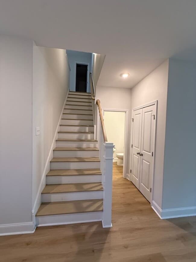 Building Photo - Fieldstone Crossing