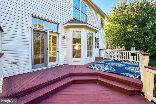 Building Photo - 47497 Saulty Dr