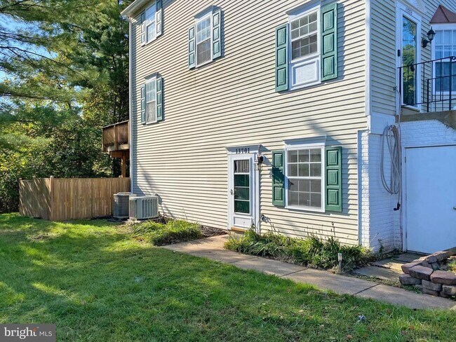 Building Photo - 13701 Autumn Vale Ct